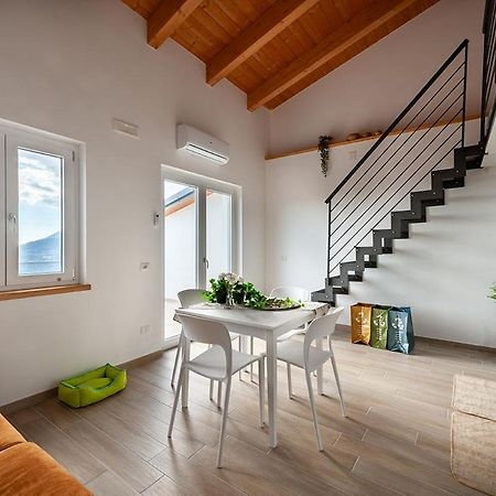 Tenuta Carruba Apartment Поликастро Бусентино Екстериор снимка